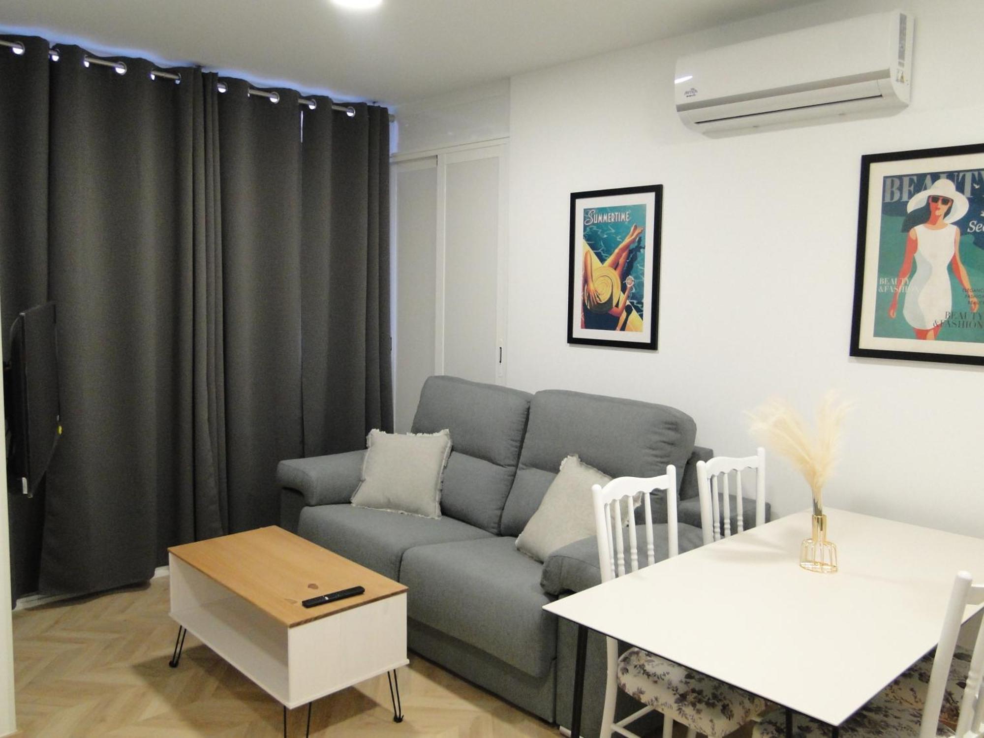 Almagro Suite-A Un Paso Rum bild