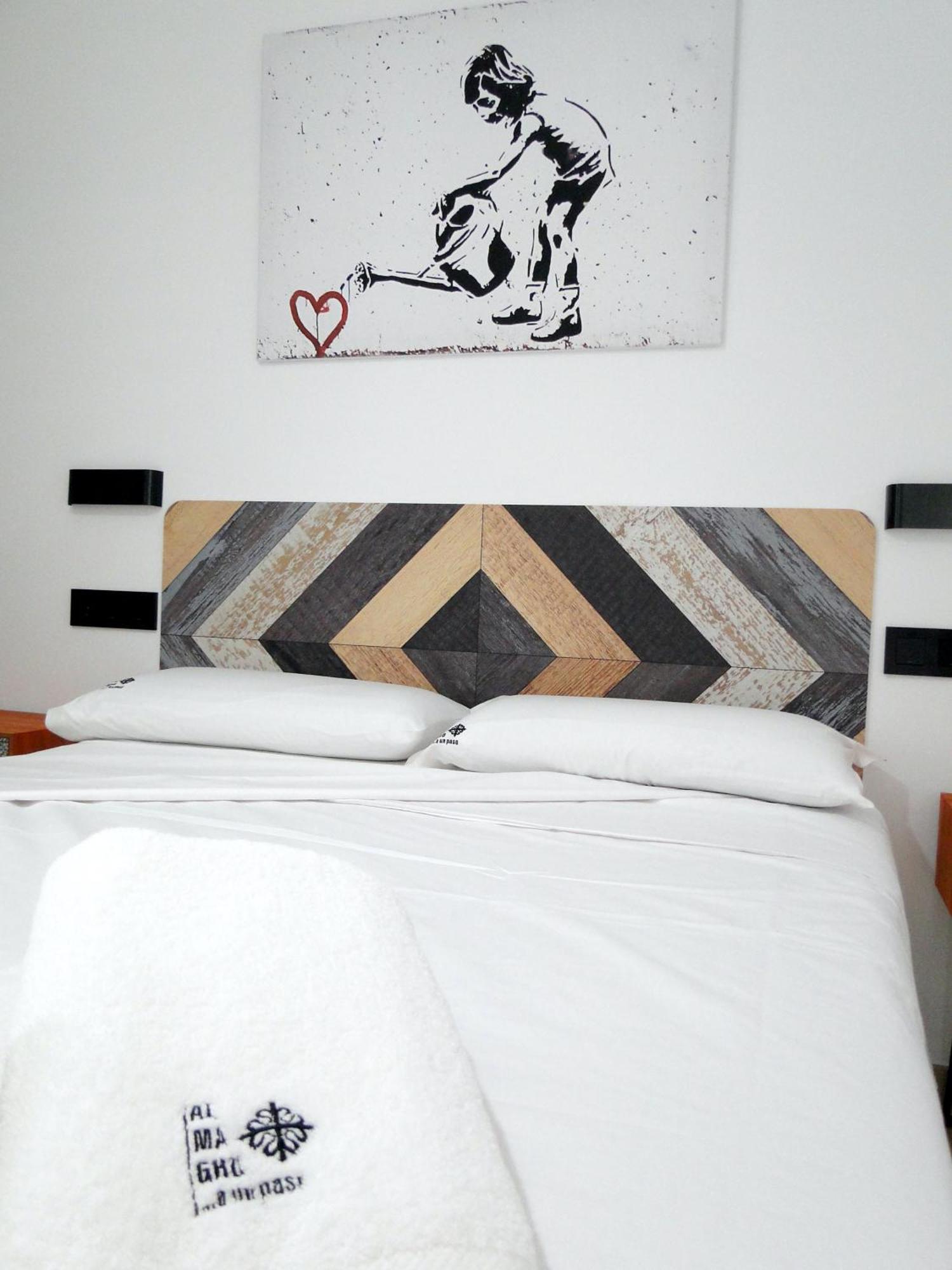 Almagro Suite-A Un Paso Rum bild